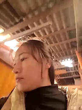 YAYAA-502's cam snapshot