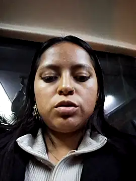 LunaHot_777 live sex cam