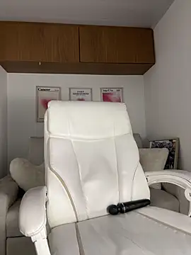 maddy_bronw_'s cam snapshot