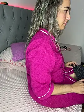 Srta-Melina live sex cam