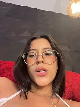 Juanita-Diaz live sex cam