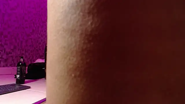 HankMelodi's cam snapshot