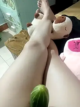 Mira177-'s cam snapshot