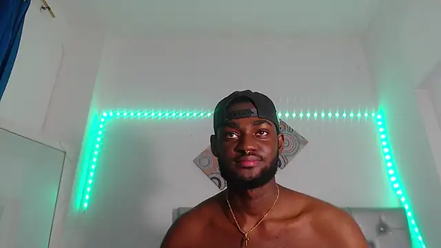 eebony_stallion live sex cam