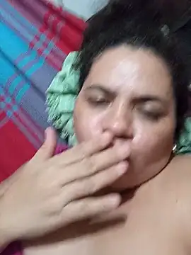 Ravena2290's cam snapshot