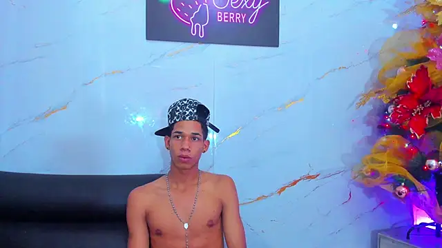 Little_nicoll's cam snapshot