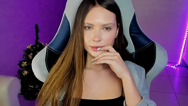 yourArya's cam snapshot