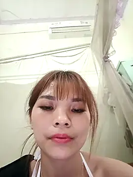 Ocnguyety live sex cam