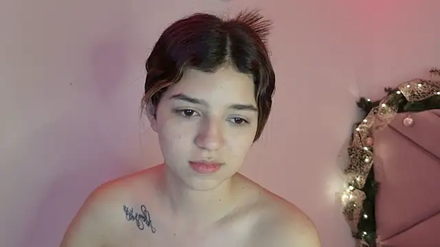 eva_sin18 live sex cam