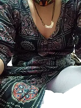 Saishaa's cam snapshot