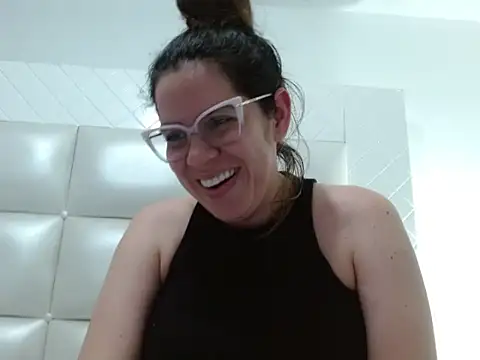 ashlymoon's cam snapshot