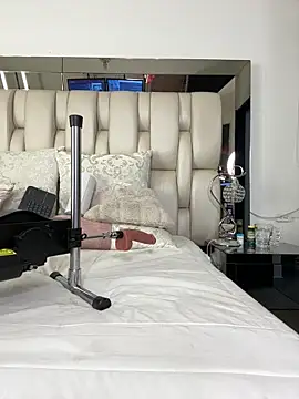 ALISSON_FOXXX1 live sex cam