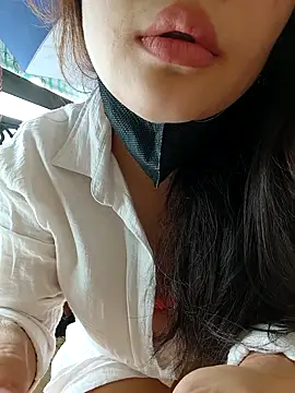 lyna_bl's cam snapshot