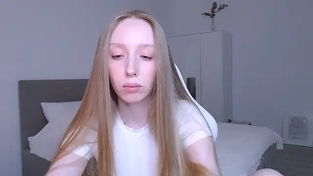 Luna_insniity's cam snapshot