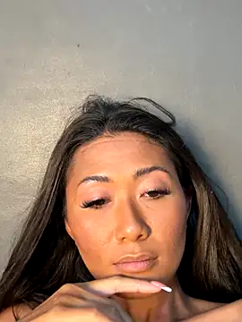 thai-dreamgirl live sex cam