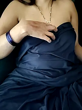 kaamuk_shweta live sex cam