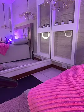 pamela_west's cam snapshot