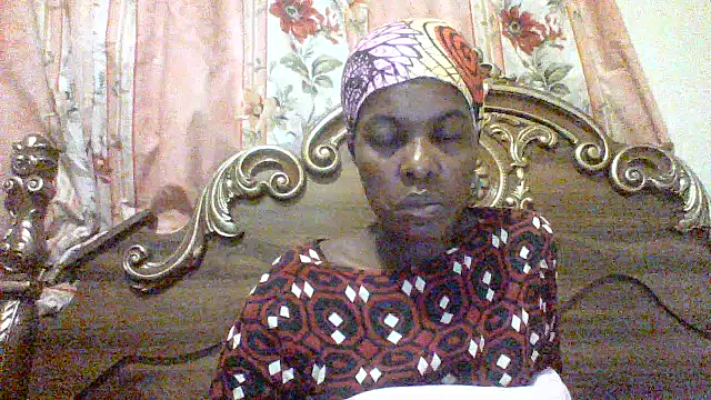 hairybushpussyxx1's cam snapshot