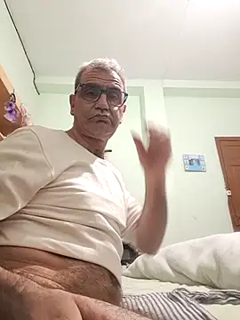 delfi6's cam snapshot