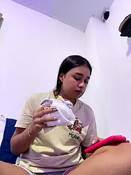 Iam_samanthaaa's cam snapshot