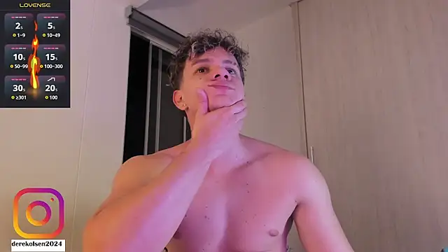 DerekOlsen live sex cam