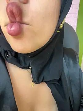 zahra_Jalid's cam snapshot