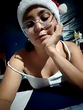 Lily-o's cam snapshot