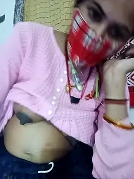 CUTE_CPL_001's cam snapshot