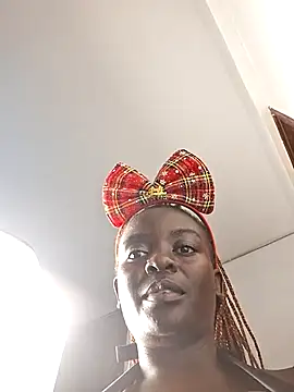 bustytemptress1 live sex cam