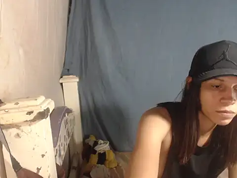 ELIZABET2-'s cam snapshot