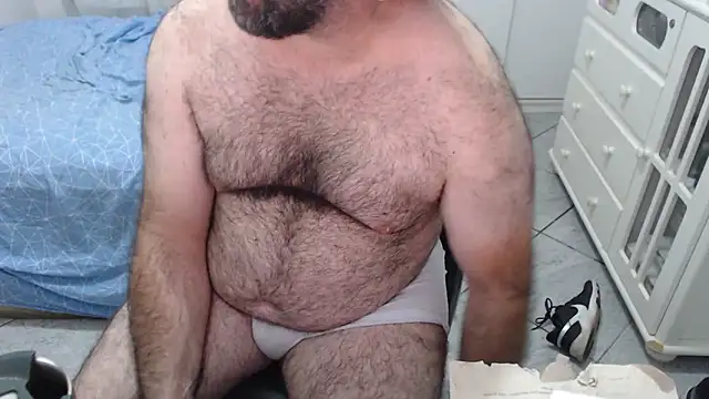 MysterBearMG live sex cam