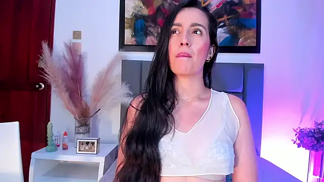 EllaVillaluna's cam snapshot