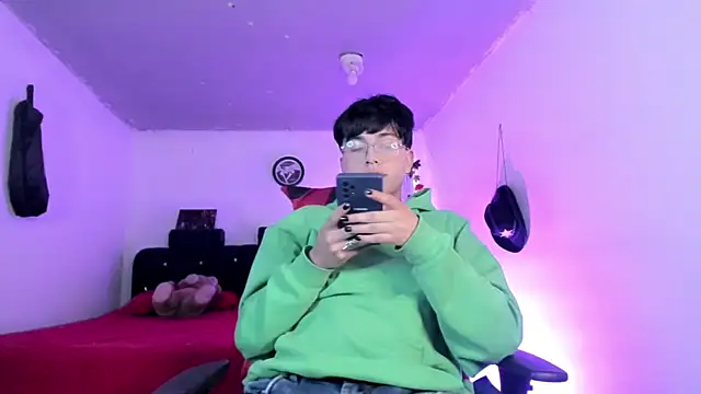 AnggelONfiree's cam snapshot