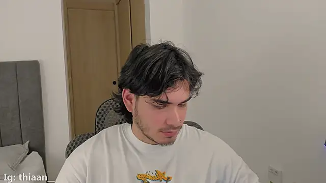 thiaann's cam snapshot