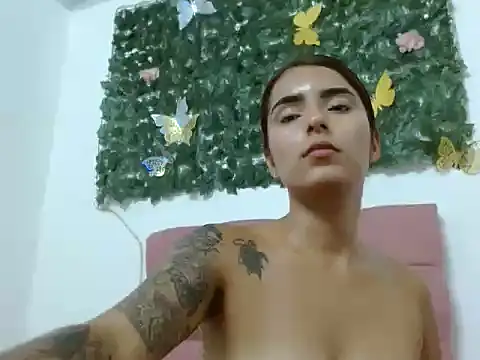 IVY_EVANZ's cam snapshot