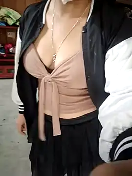 embe889's cam snapshot