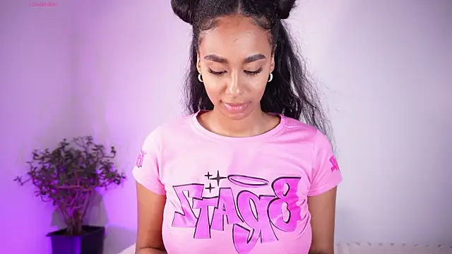 GemmaCarter_'s cam snapshot