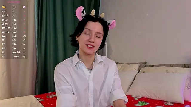 ElvaHilby's cam snapshot