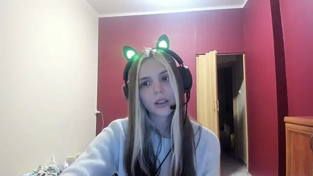 LunaAngell's cam snapshot