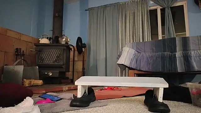 Angelicaskeet's cam snapshot