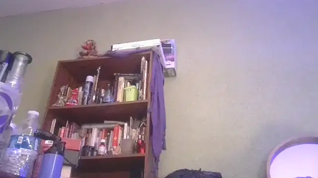 lavender_spits's cam snapshot