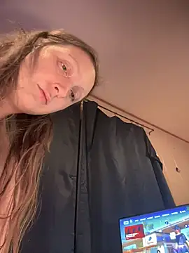 TheFishWife's cam snapshot