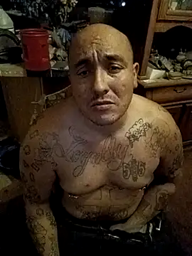 Cutieguyspanks live sex cam