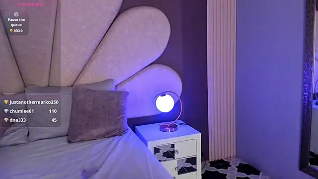 Susa1userma_'s cam snapshot