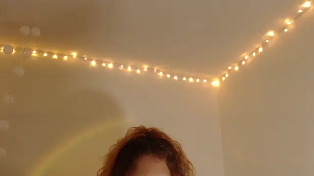 ValienteGirl_'s cam snapshot