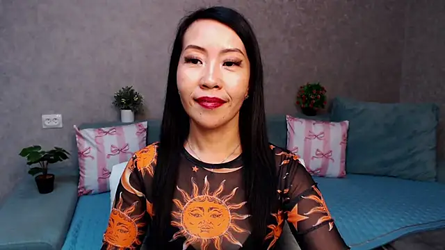 LiaPak's cam snapshot