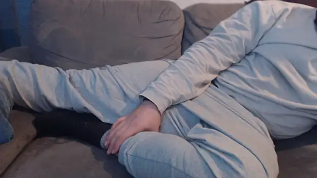 hugemachohandsome live sex cam