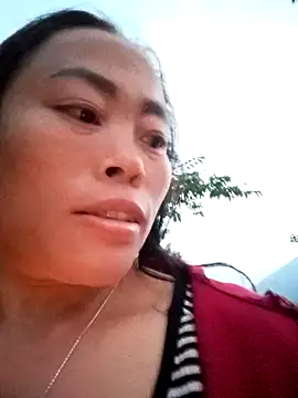 CoMay003's cam snapshot