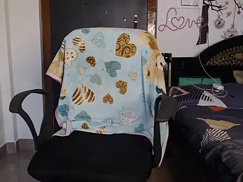 Hey___Seetha's cam snapshot