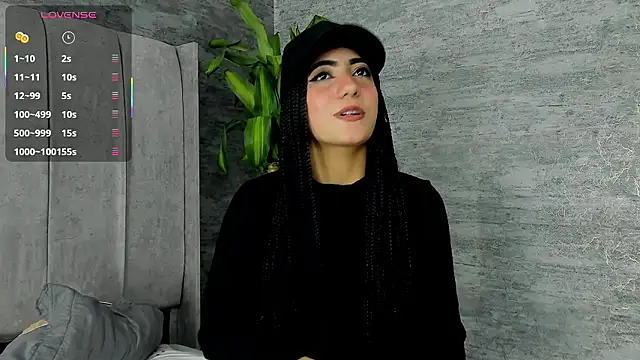 Odett_Khast live sex cam